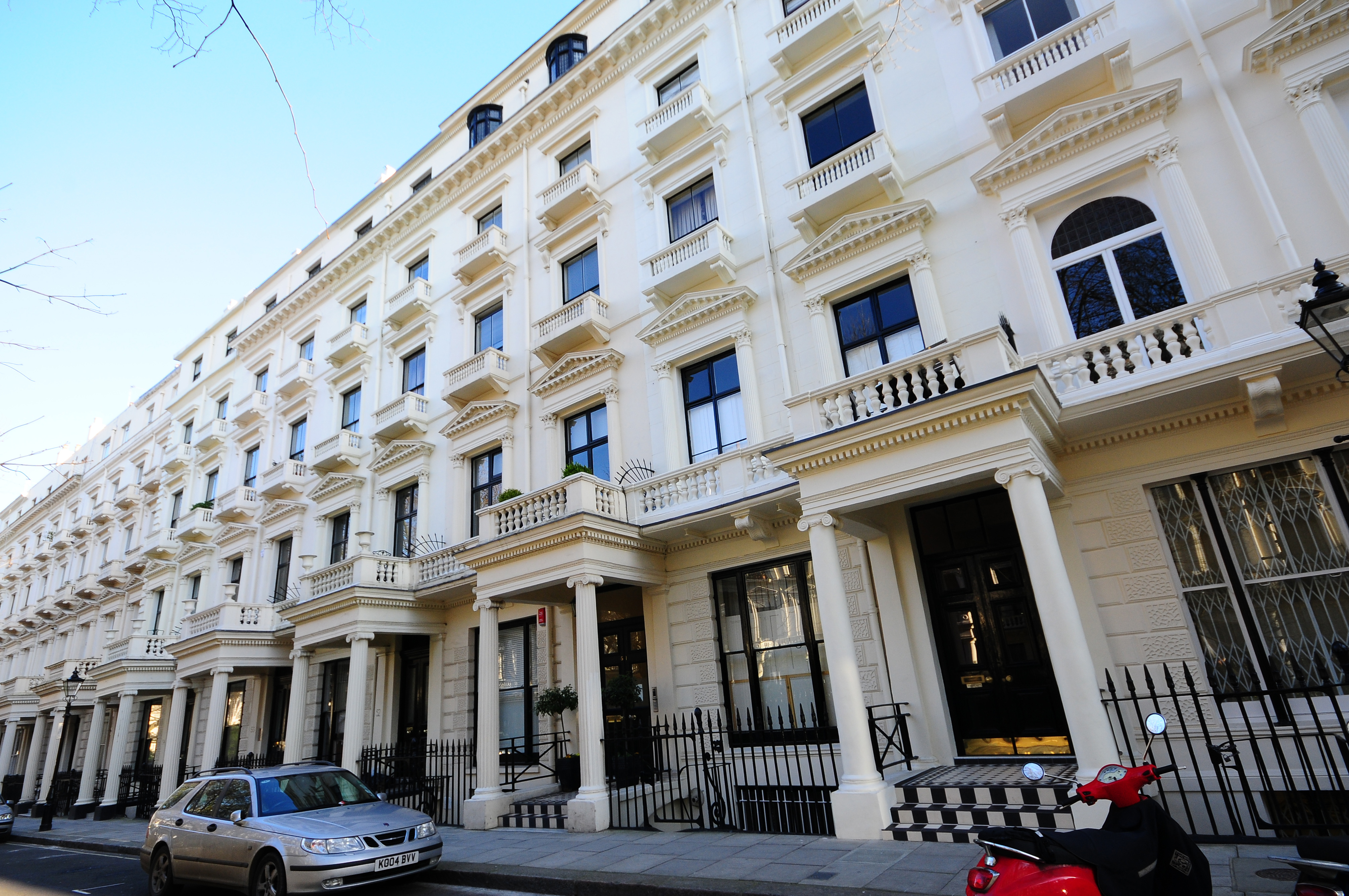 Queens Gardens, W2 Cavendish Rowe